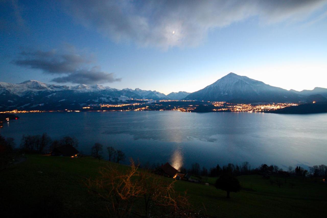 Chalet Egglen "Typical Swiss House, Best Views, Private Jacuzzi" Sigriswil Exterior foto